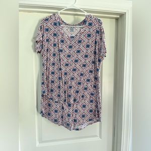 Latched mama short sleeve sleeve tee nursing/maternity